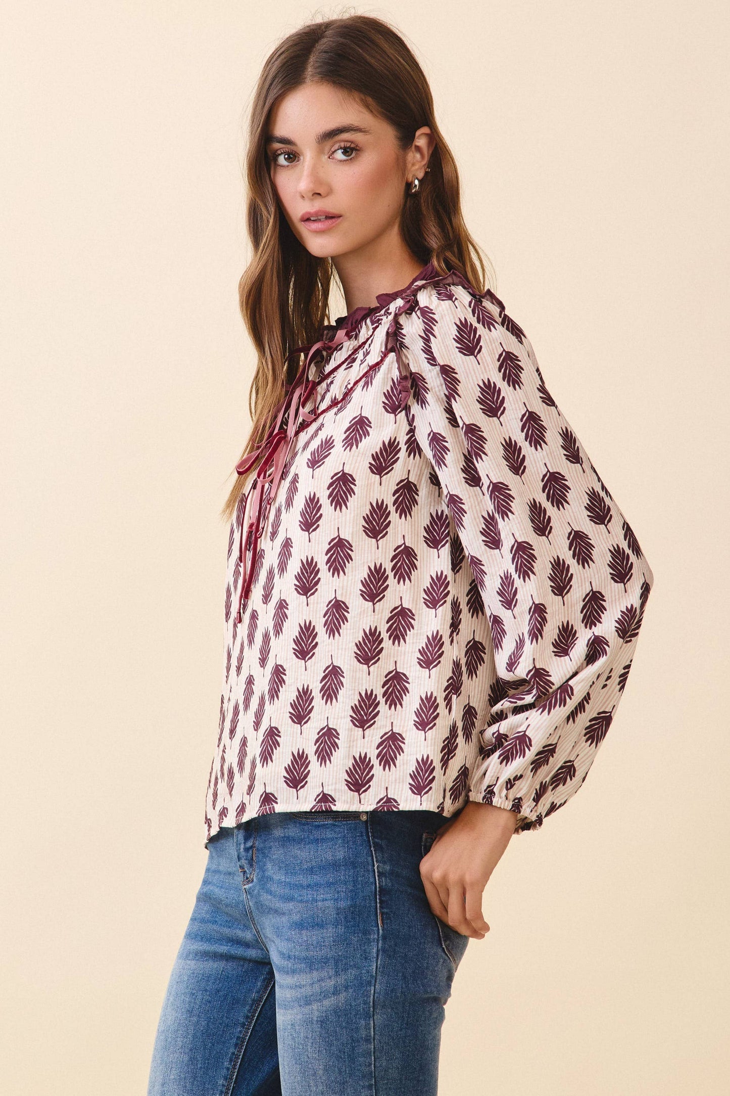 TCEC - CT9675-Leaf Print Ruffled Collar Front Tie Detail Blouse