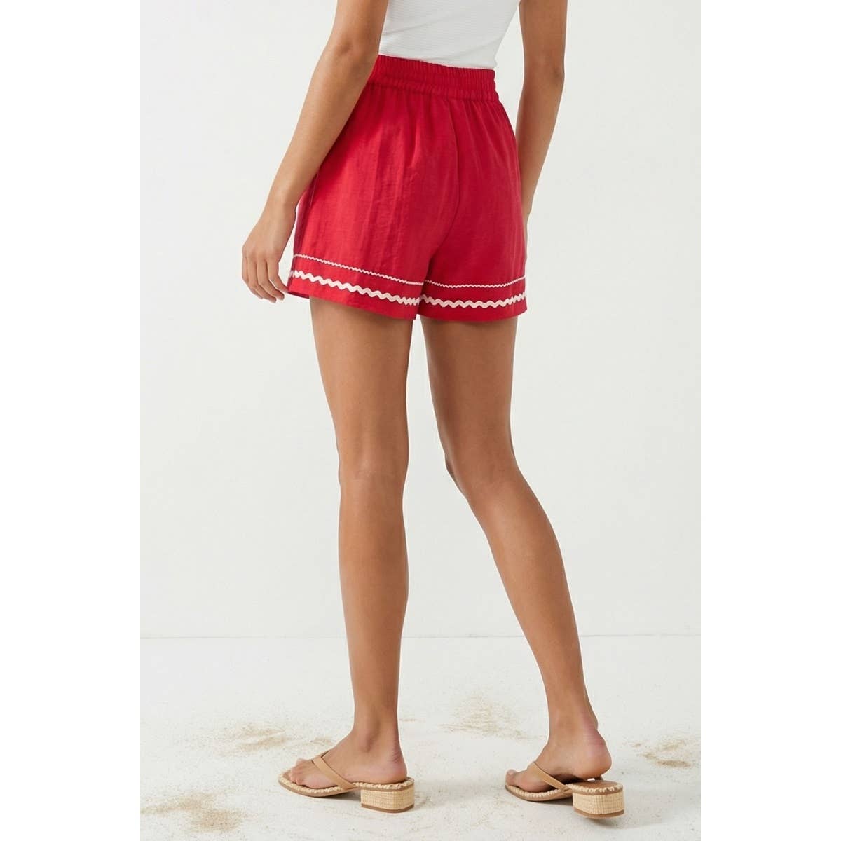 Naked Zebra - Contrast Trim Linen Shorts