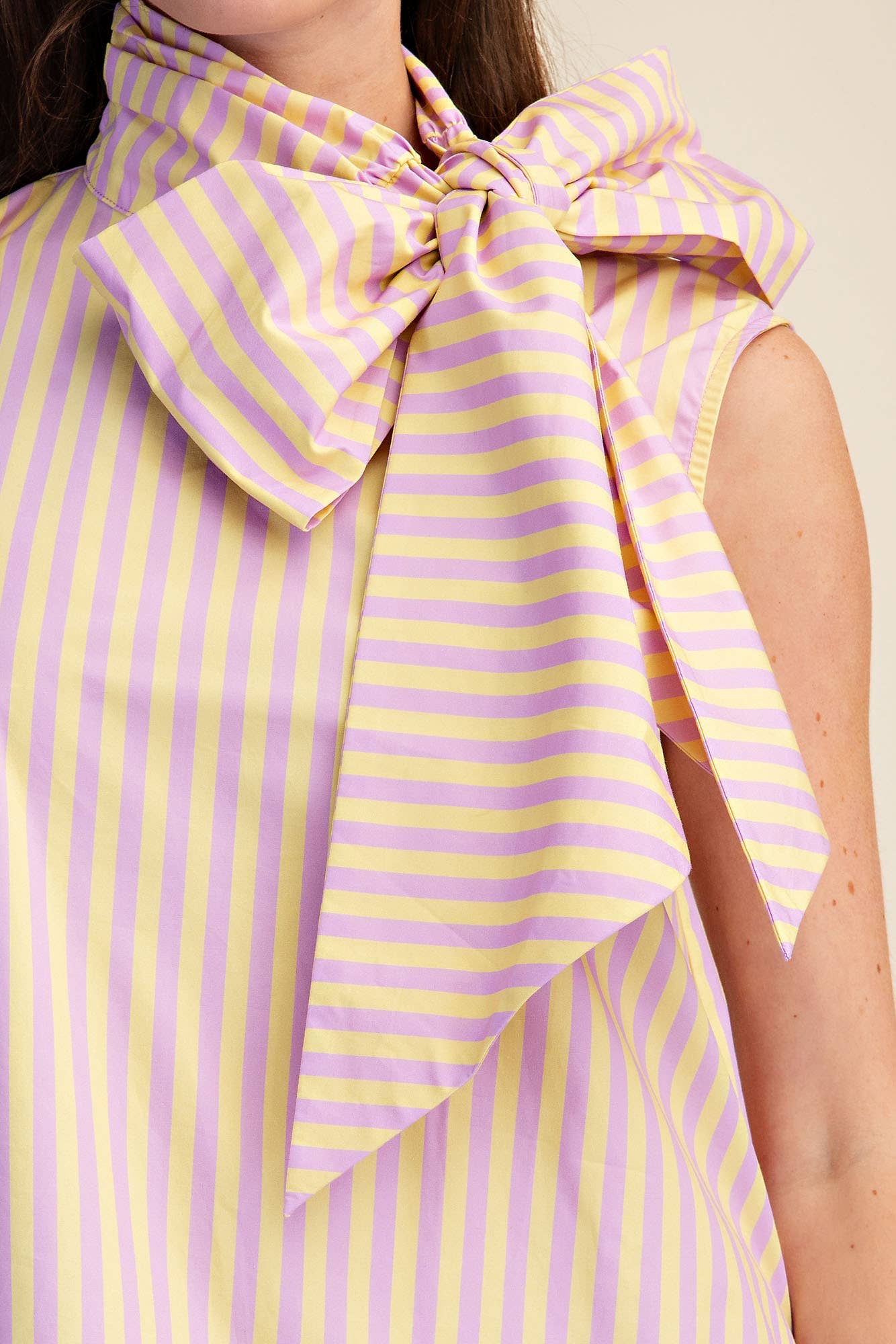 Glam - Tie Neck Sleeveless Stripe Top