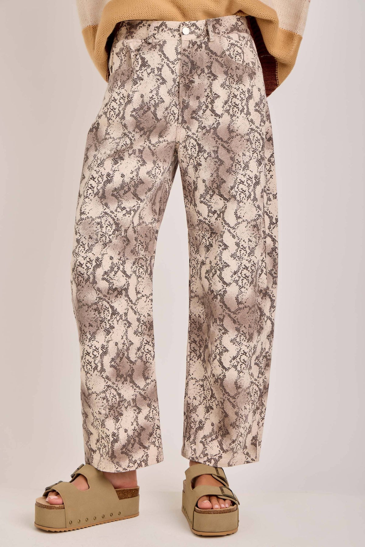 BON - VINTAGE SNAKESKIN PRINT TWILL DENIM BARREL PANTS_JLB80045-01