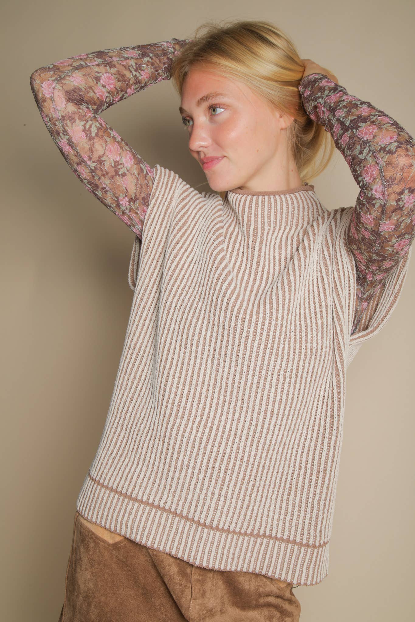 VERY J - 12W3388N-Two Tone Ribbed Knit Sweater Vest