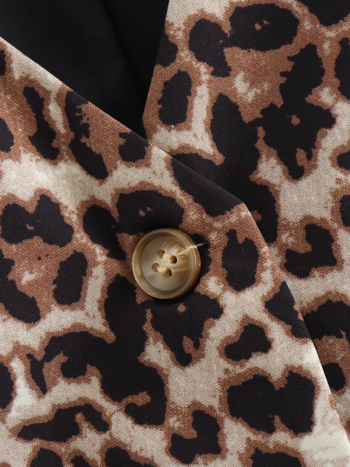 Stylish V-Neck Buttoned Leopard Print Vest Top: Brown / L