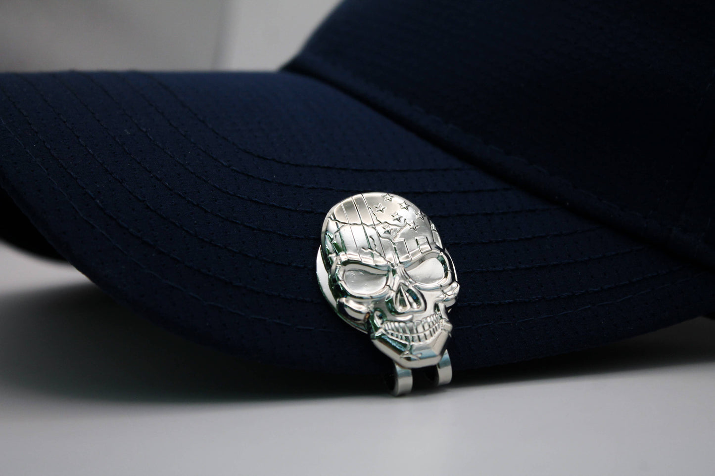 USA Skull 3D Golf Ball Marker + Magnetic Hat Clip